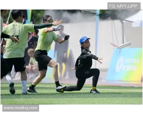 聚焦飞盘运动:西安飞盘队如何展现团队力量与竞技精神 聚焦飞盘运动:西安飞盘队如何展现团队力量与竞技精神